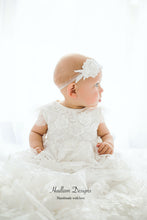 Load image into Gallery viewer, Willow Gown