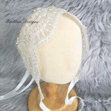 Load image into Gallery viewer, Ivory Harlow Bonnet
